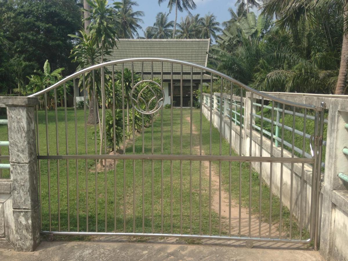 Baan Sawainam Bed & Breakfast Ко Тао Екстериор снимка