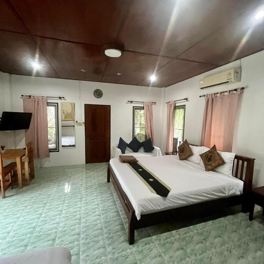 Baan Sawainam Bed & Breakfast Ко Тао Екстериор снимка