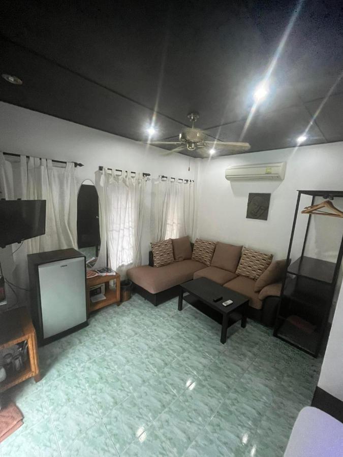 Baan Sawainam Bed & Breakfast Ко Тао Екстериор снимка